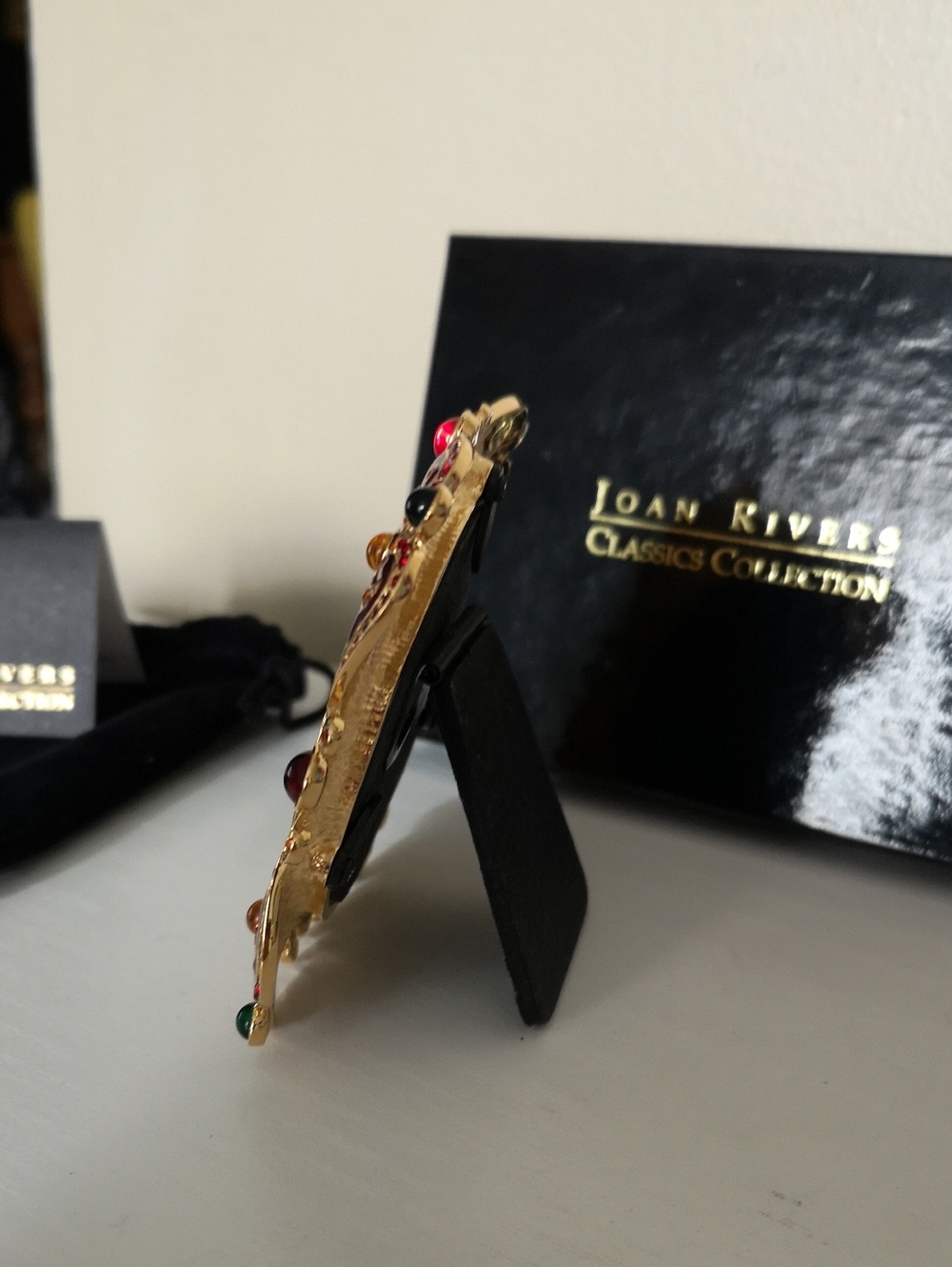 Absolutely Stunning Joan Rivers Collection Photo Frame with Enamel & Rhinestones - Picture 3 of 8